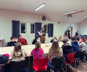 Ann (UiT) presenting ISOSCAN to Tromsø Scouts